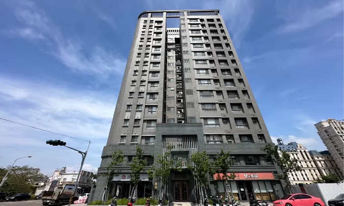 【美居仰森】公園區稀有全新樓中樓四室附平車