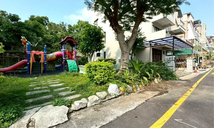 山水豪景庭院車位透天