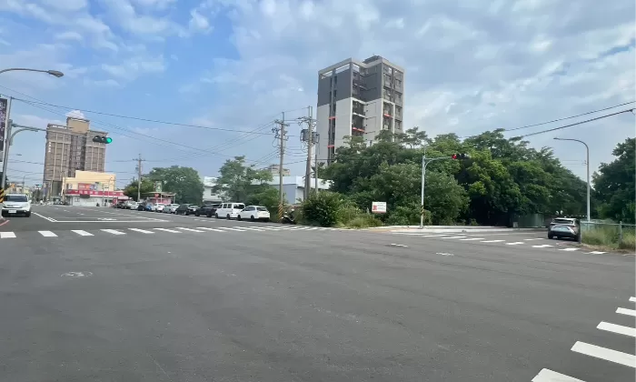 【藝文特區】運動公園光華段商業區美建地