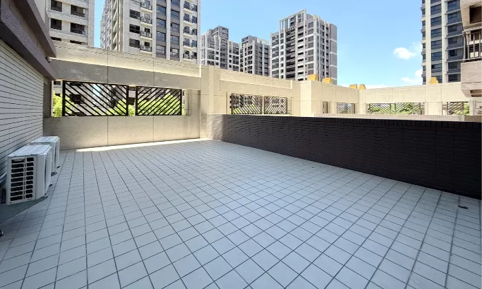 【昌隆廣場】好漾大露臺｜三房平車