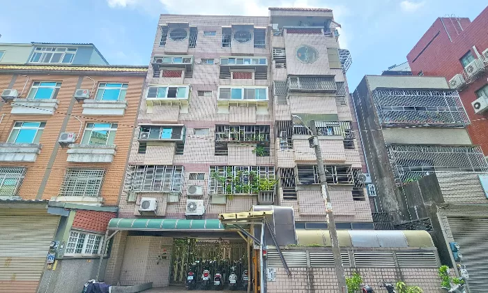 竹北【我的家】中正東路近台元三房平車