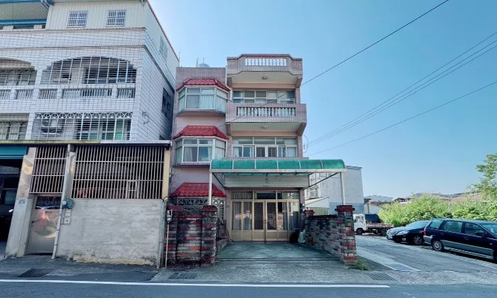 【造橋大中街】丙建已變更為甲建丨學區旁大地坪透天