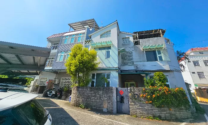寶山透天｜朝南眺山景｜鄰近園區稀有釋出