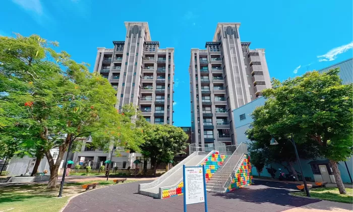 【苗栗市站前帝寶】三改二樹梢平車