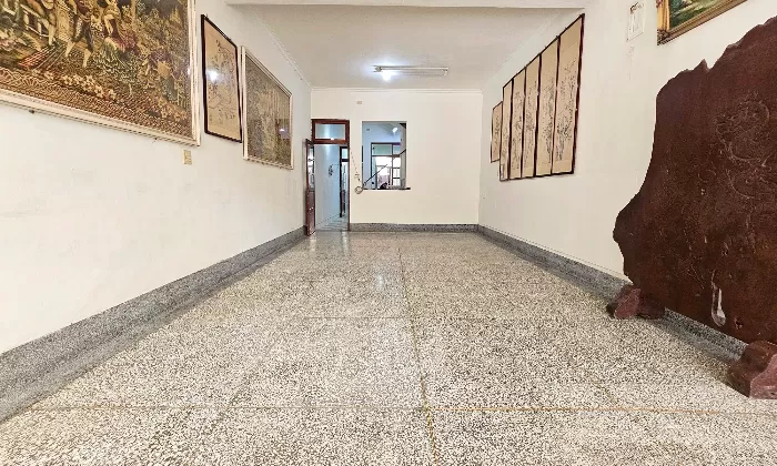 【遠百商圈】近西門國小｜活巷超大透天